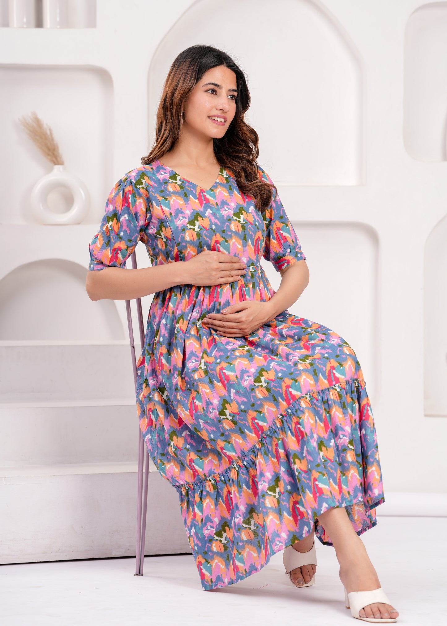 New Exclusive Cotton Cambric Floral Printed With Zip Design Maternity Gawn