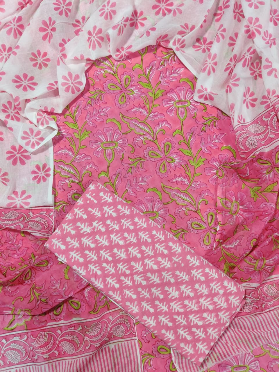 💫Hand Block Printed Cotton Suit With Cotton Dupatta