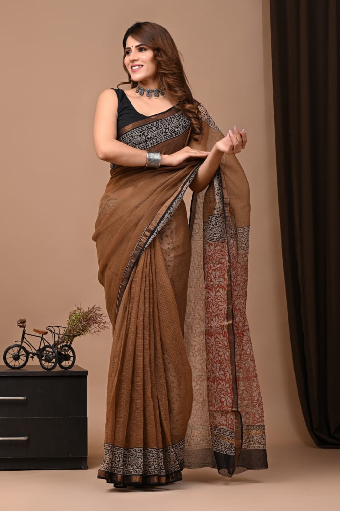 Pure Kota Doria Saree (5.5 Mtr) With Unstiched Blouse Piece (80 CM)