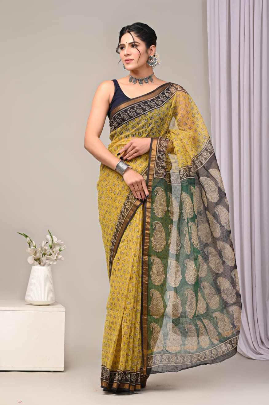 Pure Kota Doria Saree (5.5 Mtr) With Unstiched Blouse Piece (80 CM)