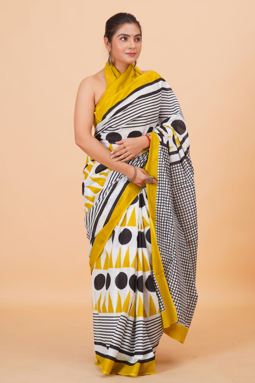 HAND PRINTED MULMUL COTTON SAREE (5.5 Mtr) WITH UNSTICHED BLOUSE PIECE (90 Cm)