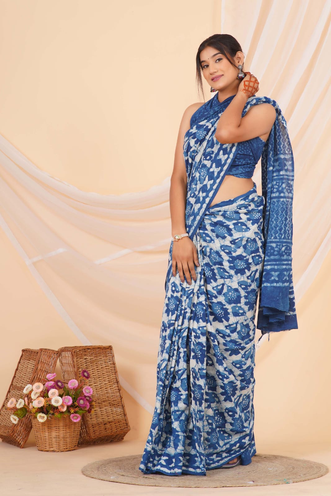 HAND BLOCK PRINTED COTTON SAREE (5.5 Mtr) WITH UNSTICHED BLOUSE PIECE (90CM)