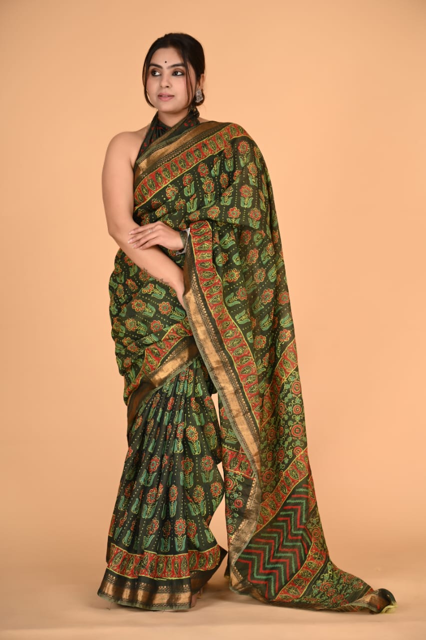HAND BLOCK PRINTED MAHESHWARI SILK SAREE (5.5 Mtr) WITH UNSTICHED BLOUSE PIECE (90CM)