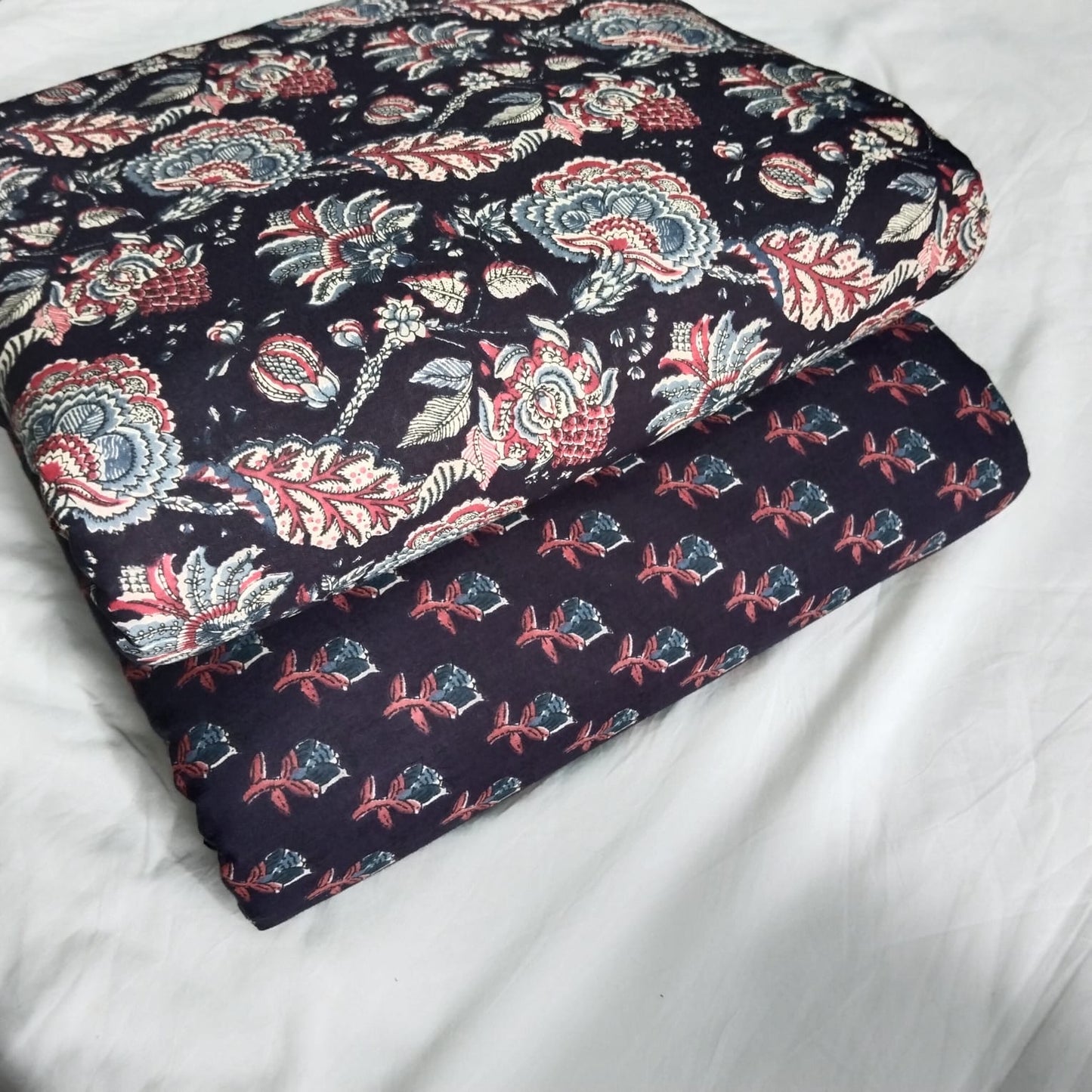 Floral Printed Pure Cotton Unstitched Top Bottom Combo Set 2.5 Mtr Top 2.5 Mtr Bottom