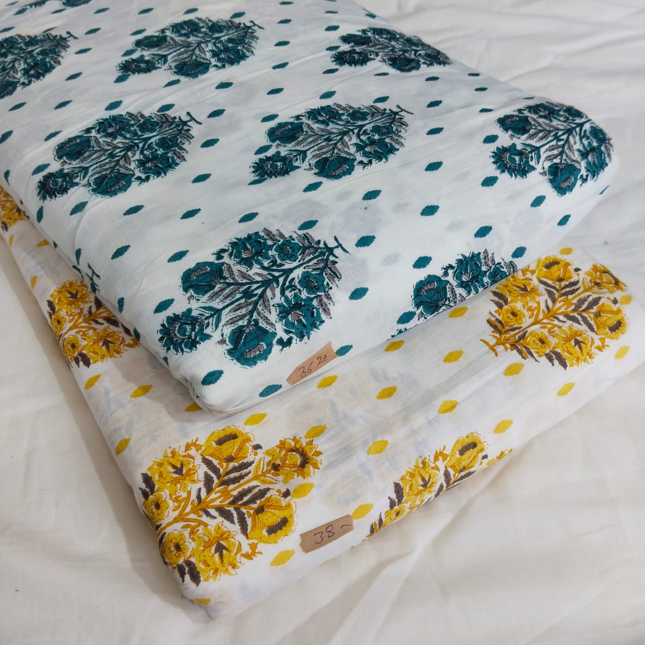 Floral Printed Pure Cotton Unstitched Top Bottom Combo Set 2.5 Mtr Top 2.5 Mtr Bottom