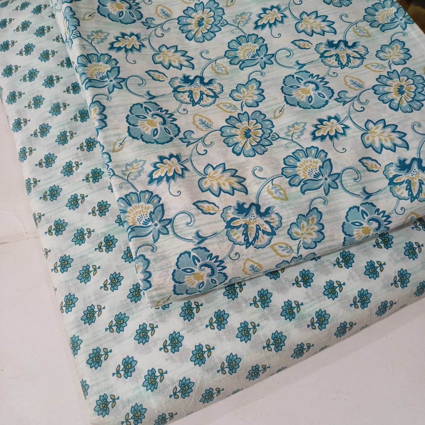 Floral Printed Pure Cotton Unstitched Top Bottom Combo Set 2.5 Mtr Top 2.5 Mtr Bottom