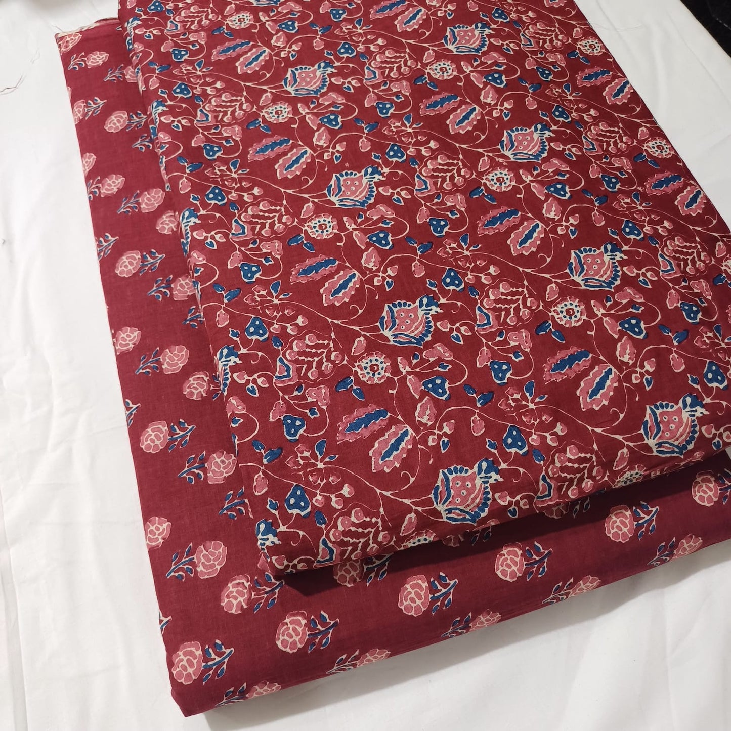 Floral Printed Pure Cotton Unstitched Top Bottom Combo Set 2.5 Mtr Top 2.5 Mtr Bottom