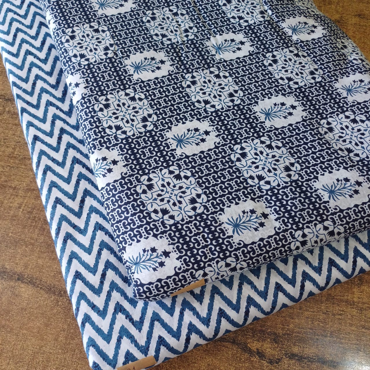 Floral Printed Pure Cotton Unstitched Top Bottom Combo Set 2.5 Mtr Top 2.5 Mtr Bottom