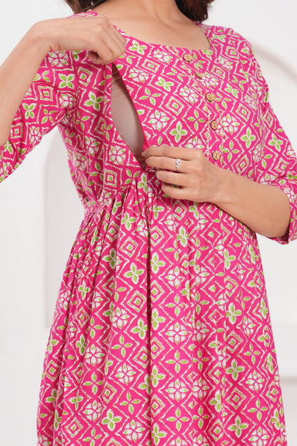 New Exclusive Cotton Cambric Floral Printed With Zip Design Maternity Gawn