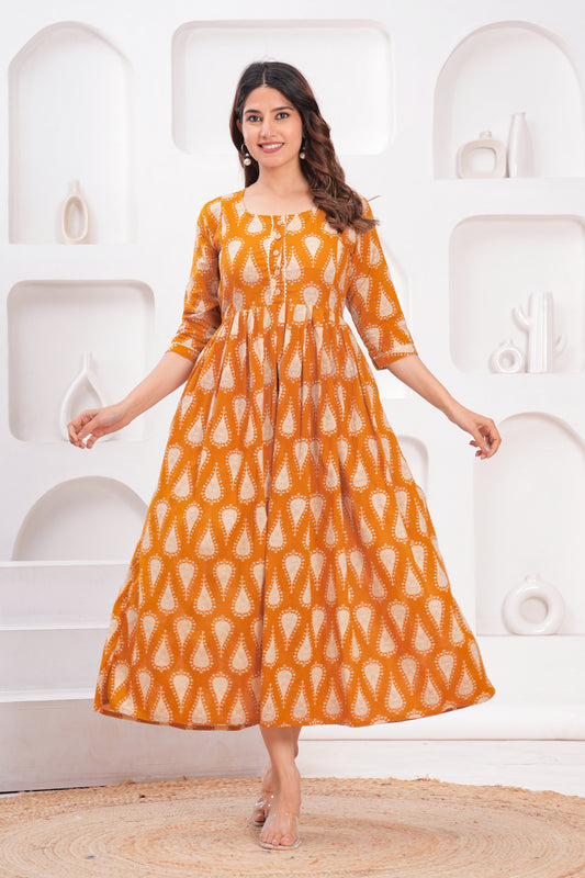 New Exclusive Cotton Cambric Floral Printed With Zip Design Maternity Gawn