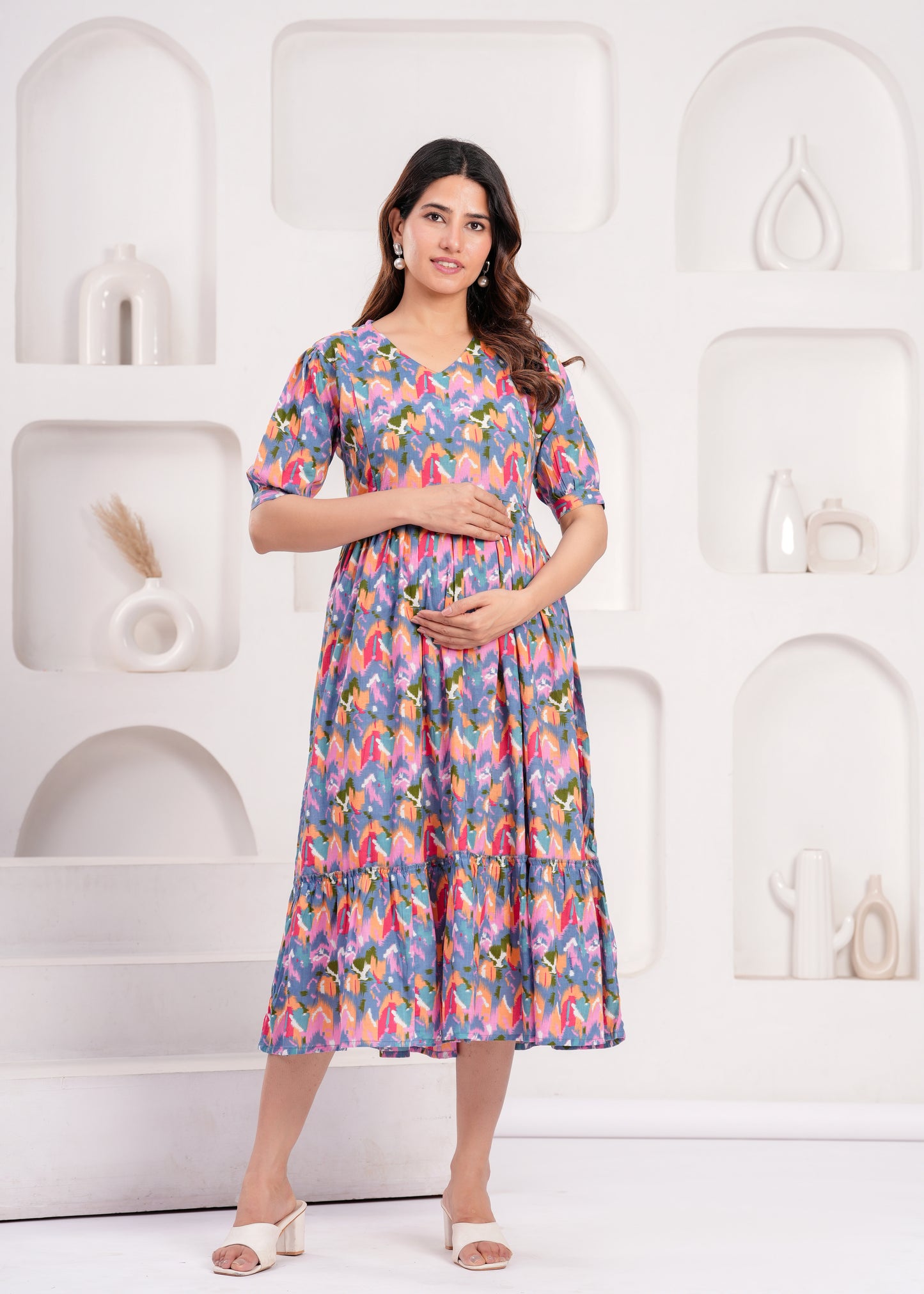 New Exclusive Cotton Cambric Floral Printed With Zip Design Maternity Gawn