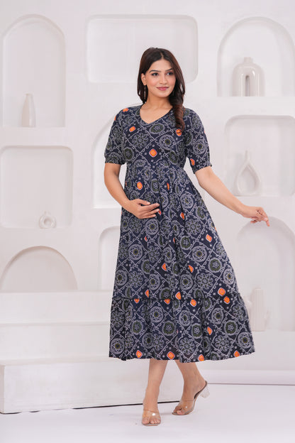 New Exclusive Cotton Cambric Floral Printed With Zip Design Maternity Gawn