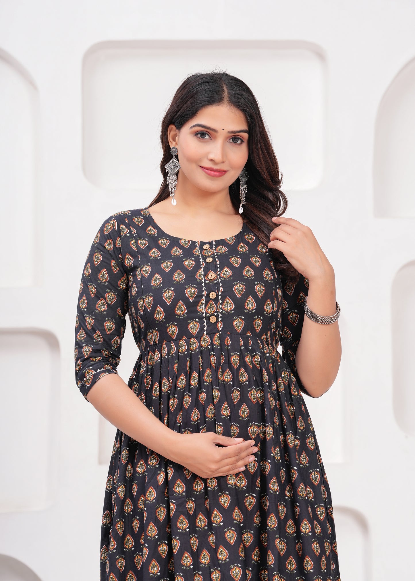 New Exclusive Cotton Cambric Floral Printed With Zip Design Maternity Gawn