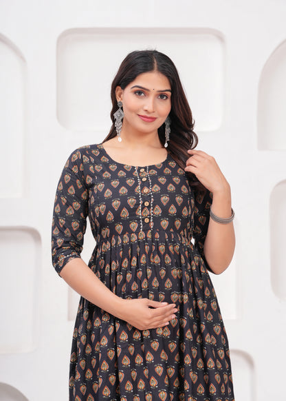 New Exclusive Cotton Cambric Floral Printed With Zip Design Maternity Gawn