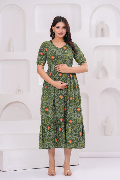 New Exclusive Cotton Cambric Floral Printed With Zip Design Maternity Gawn