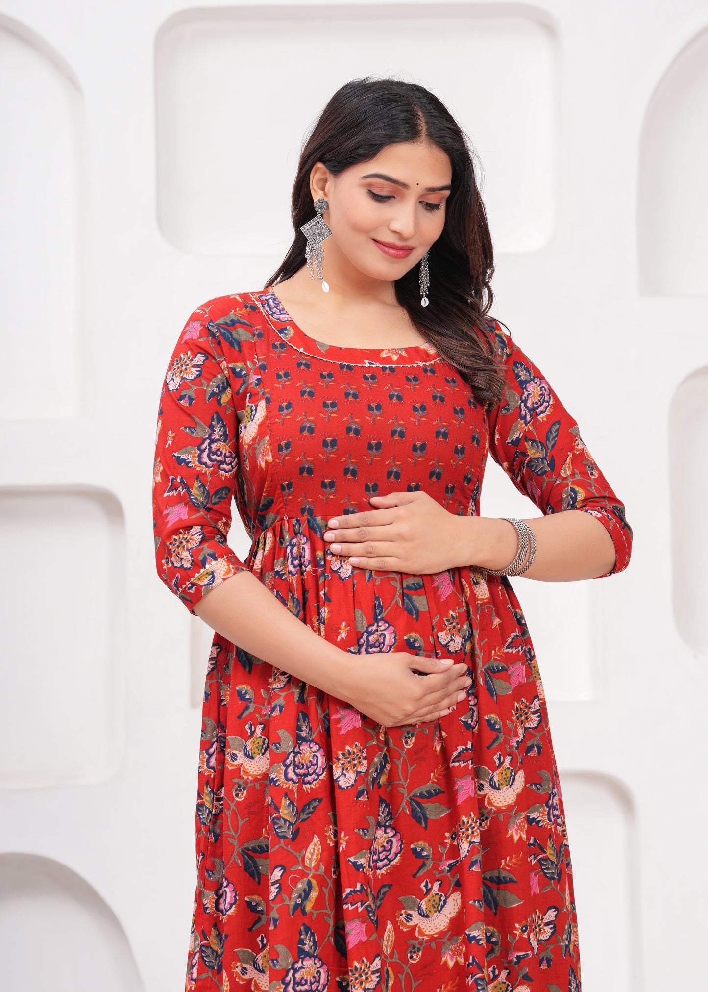 New Exclusive Cotton Cambric Floral Printed With Zip Design Maternity Gawn