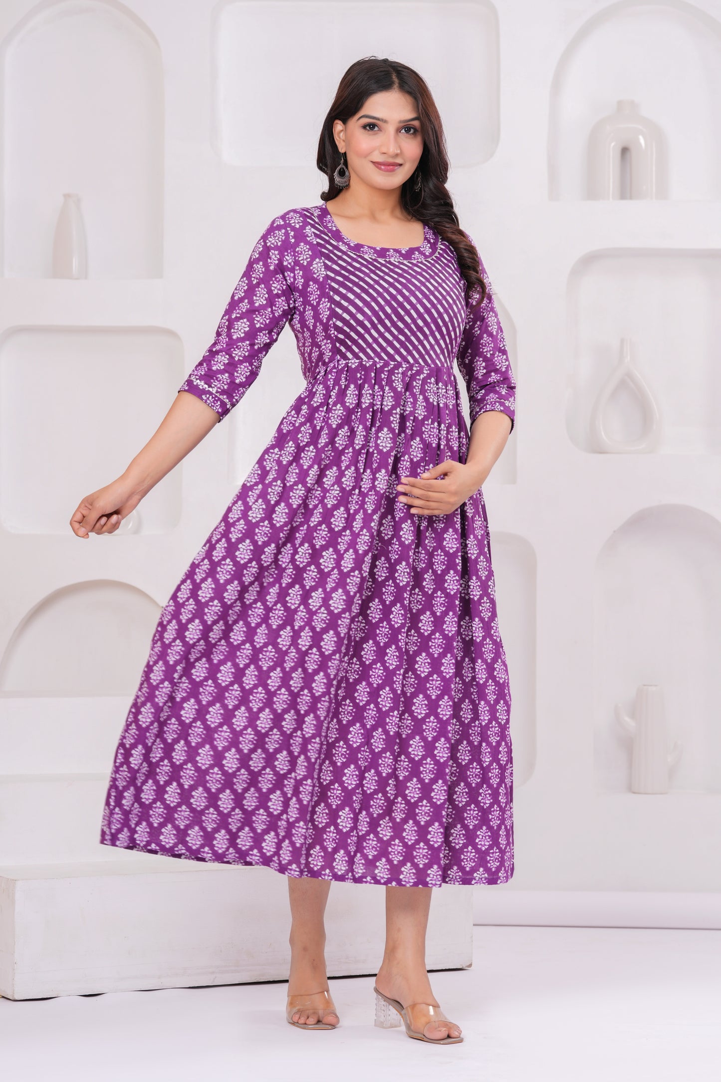 New Exclusive Cotton Cambric Floral Printed With Zip Design Maternity Gawn