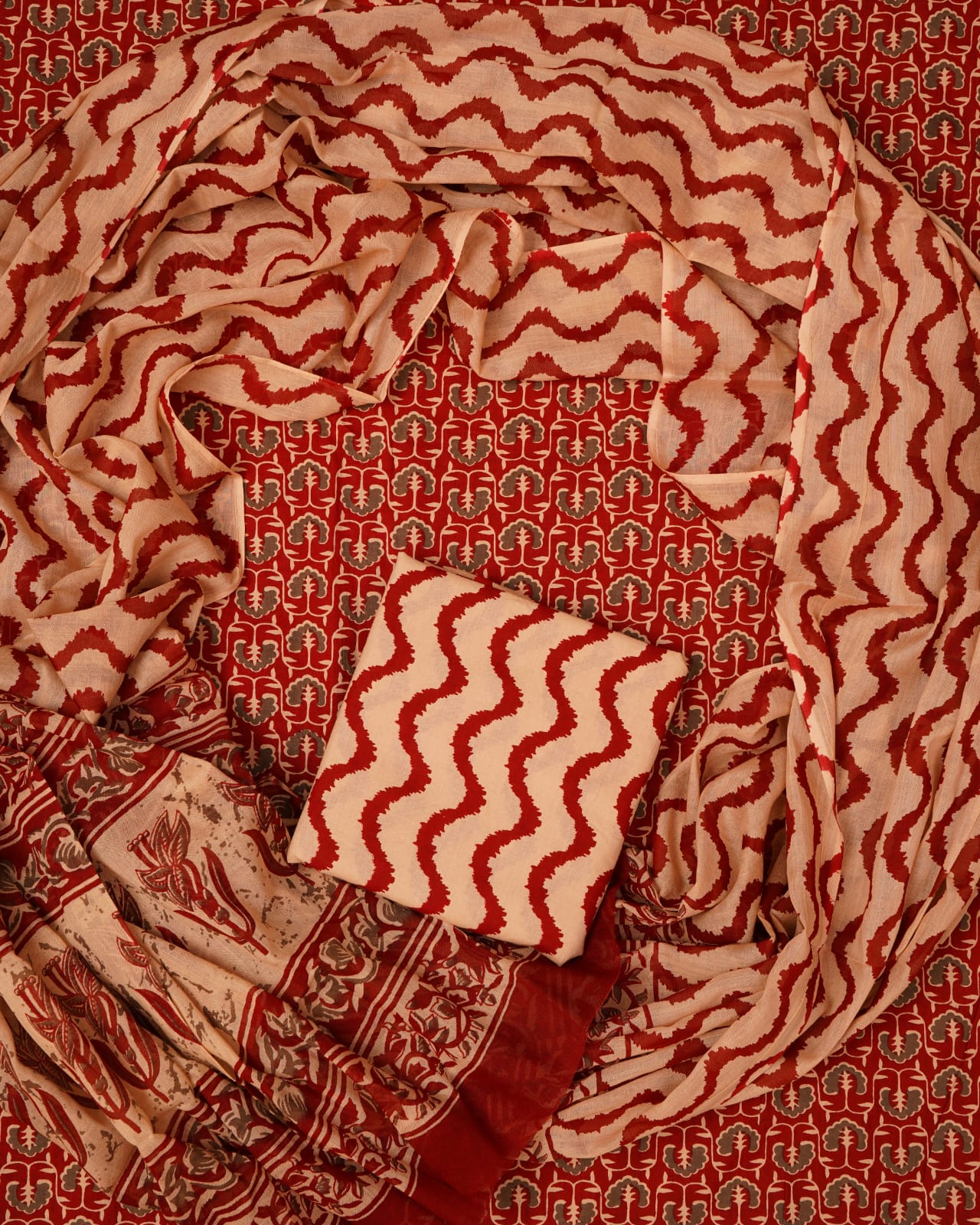 Hand Printed Unstiched Cotton Suit With Mulmul Dupatta