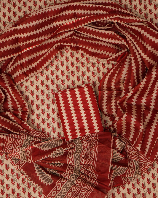 Hand Printed Unstiched Cotton Suit With Mulmul Dupatta