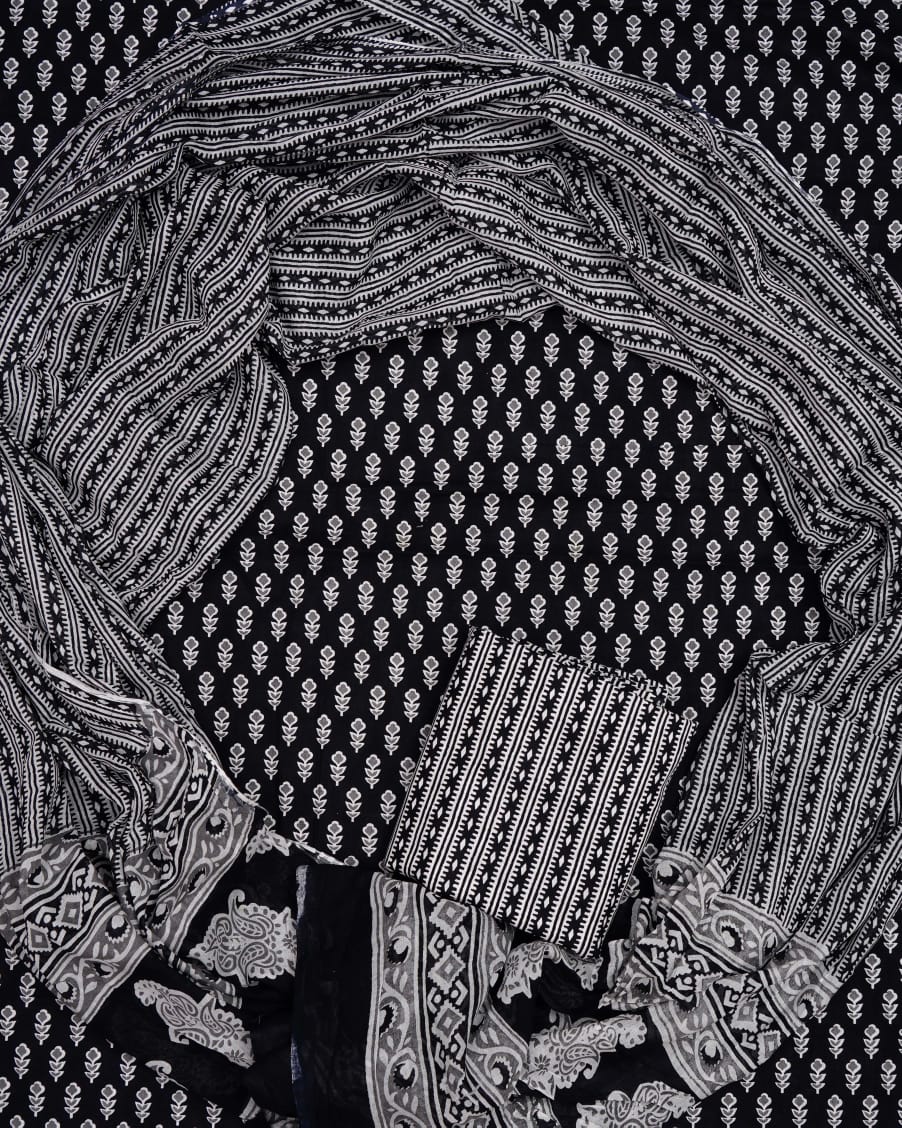 Hand Printed Unstiched Cotton Suit With Mulmul Dupatta