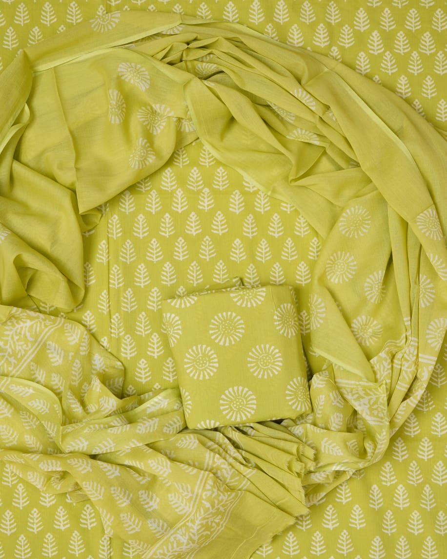 Hand Block Printed Unstiched Cotton Suit With Mulmul Dupatta