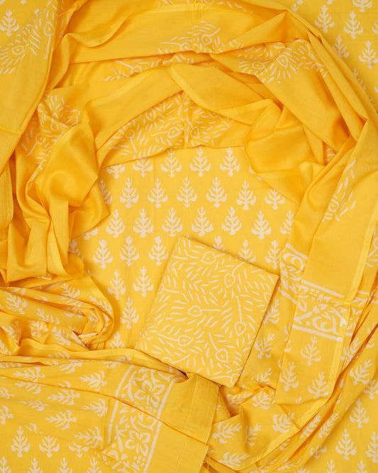 Hand Block Printed Unstiched Cotton Suit With Mulmul Dupatta
