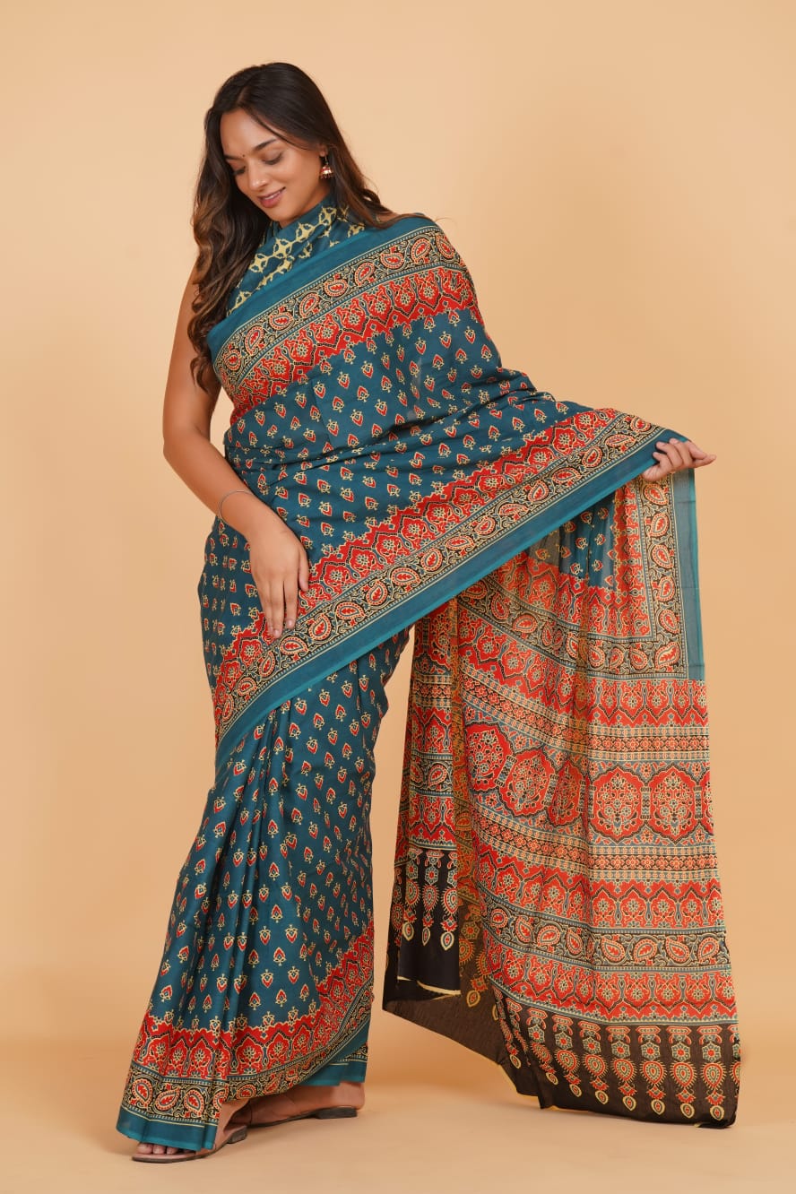 HAND PRINTED MULMUL COTTON SAREE (5.5 Mtr) WITH UNSTICHED BLOUSE PIECE (90 Cm)