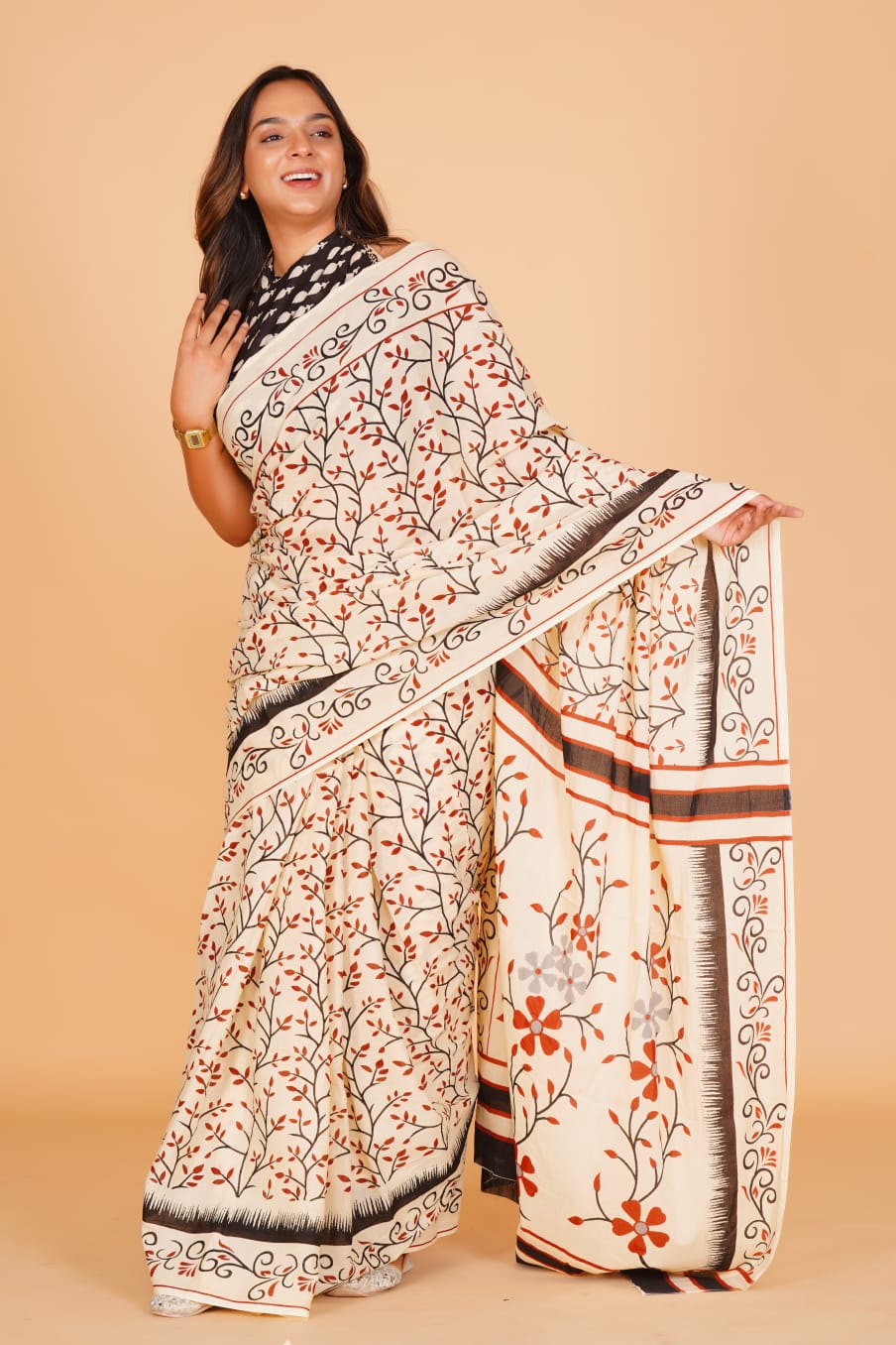 HAND PRINTED MULMUL COTTON SAREE (5.5 Mtr) WITH UNSTICHED BLOUSE PIECE (90 Cm)