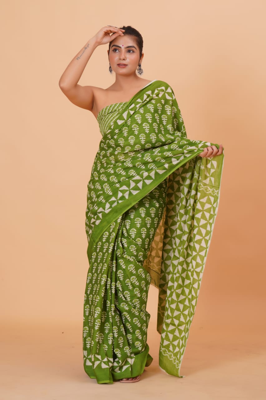 HAND PRINTED MULMUL COTTON SAREE (5.5 Mtr) WITH UNSTICHED BLOUSE PIECE (90 Cm)