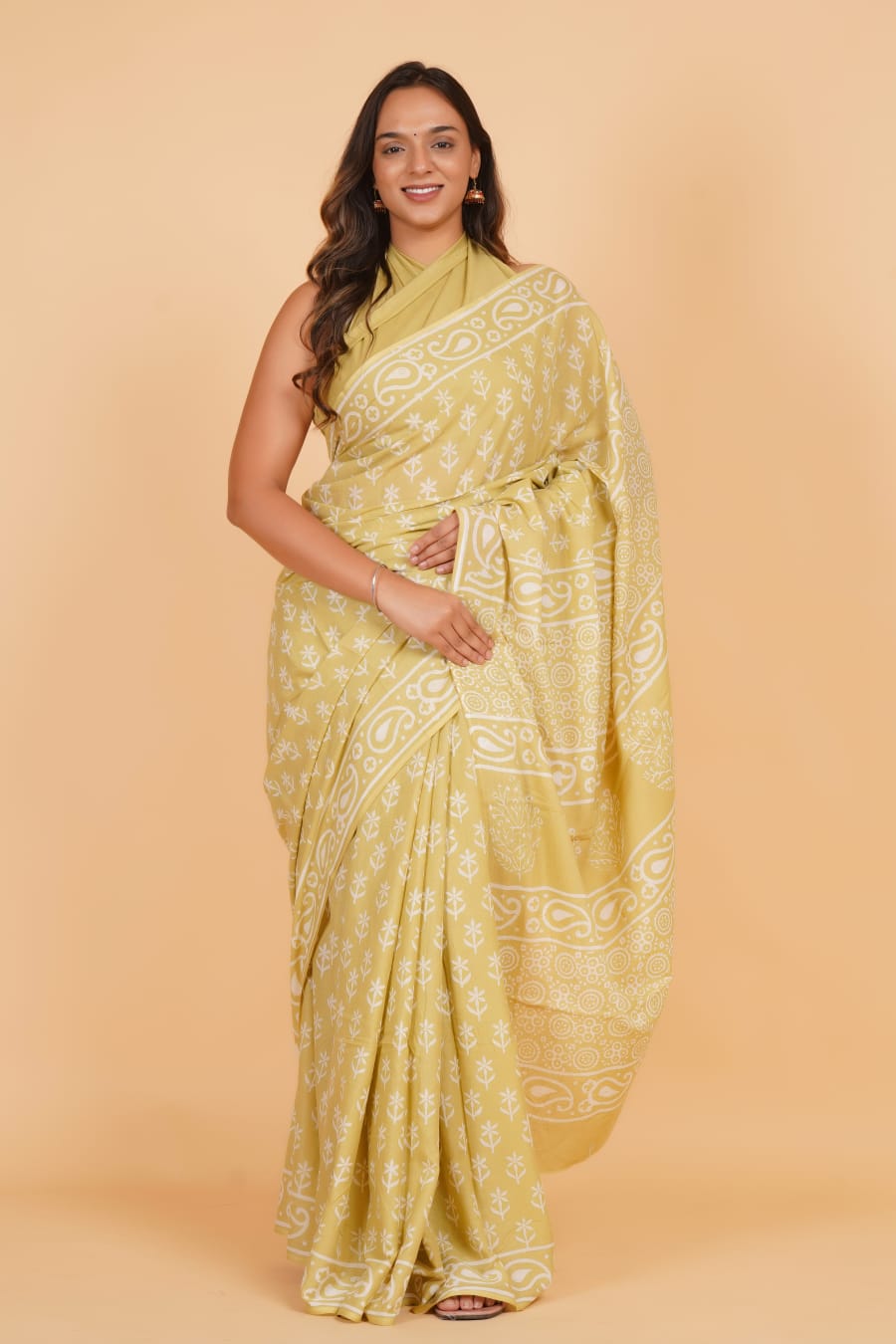 HAND PRINTED MULMUL COTTON SAREE (5.5 Mtr) WITH UNSTICHED BLOUSE PIECE (90 Cm)