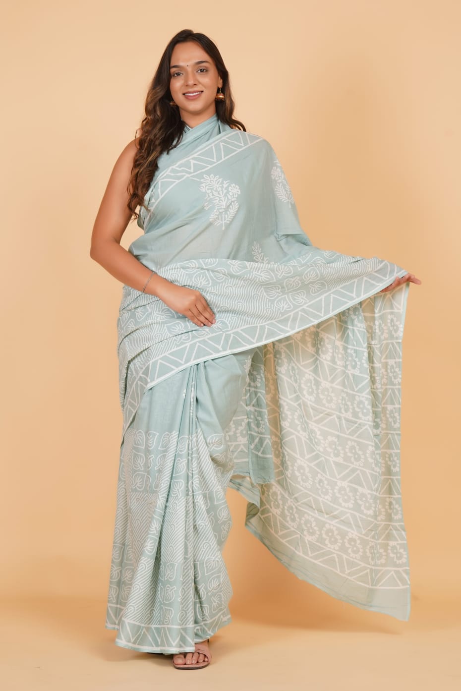 HAND BLOCK PRINTED COTTON SAREE (5.5 Mtr) WITH UNSTICHED BLOUSE PIECE (90CM)