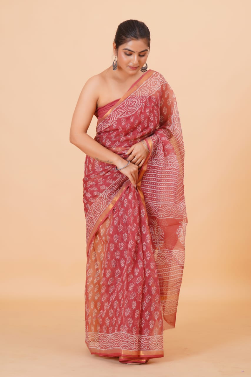 Hand Block Printed Jari Border Pure Kota Doria Saree (5.5 Mtr) With Unstiched Kota Doria Blouse Piece (90 CM)