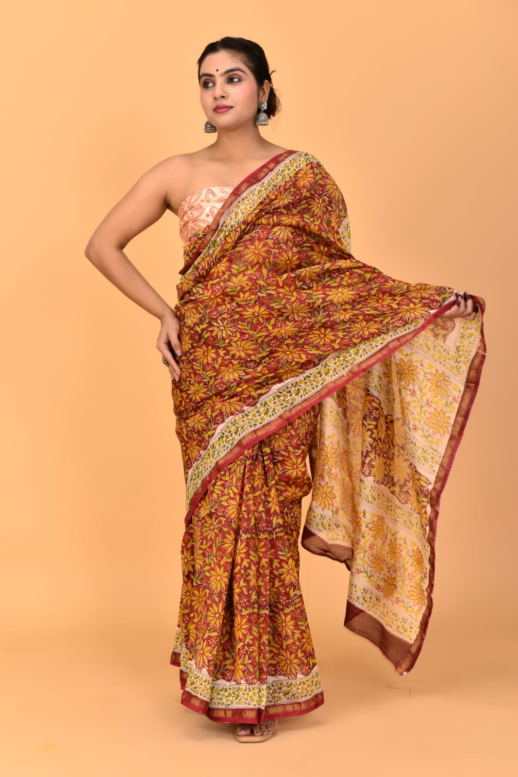 Block Printed Chanderi Silk Saree (5.5 Mtr) With Unstiched Blouse Piece (90Cm)