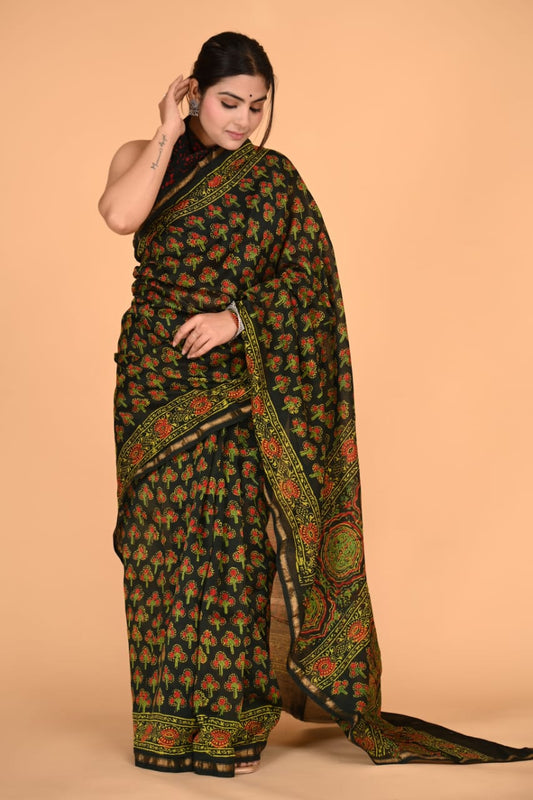 Block Printed Chanderi Silk Saree (5.5 Mtr) With Unstiched Blouse Piece (90Cm)