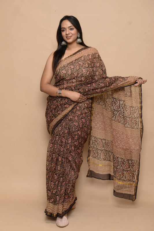 Hand Block Printed Jari Border Pure Kota Doria Saree (5.5 Mtr) With Unstiched Kota Doria Blouse Piece (90 CM)