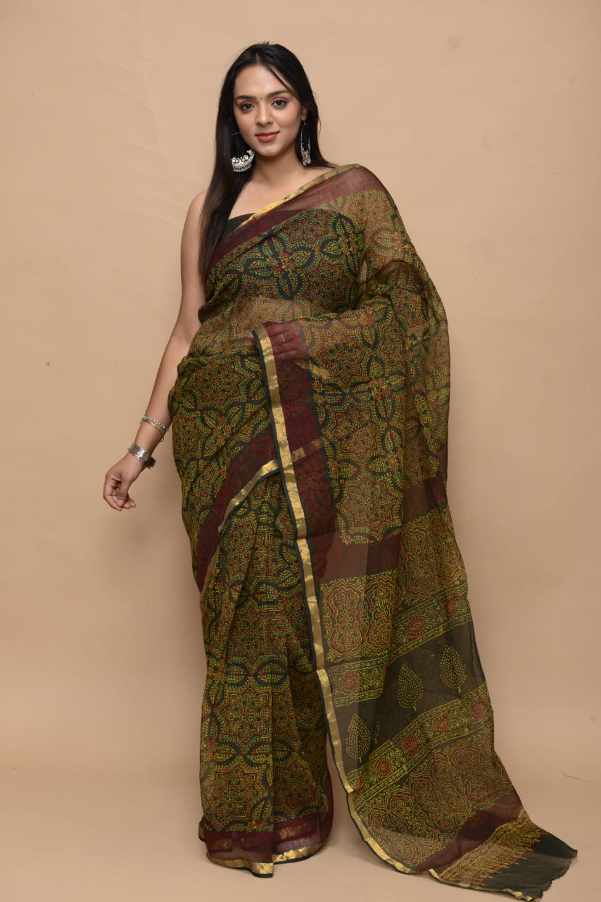Hand Block Printed Jari Border Pure Kota Doria Saree (5.5 Mtr) With Unstiched Kota Doria Blouse Piece (90 CM)