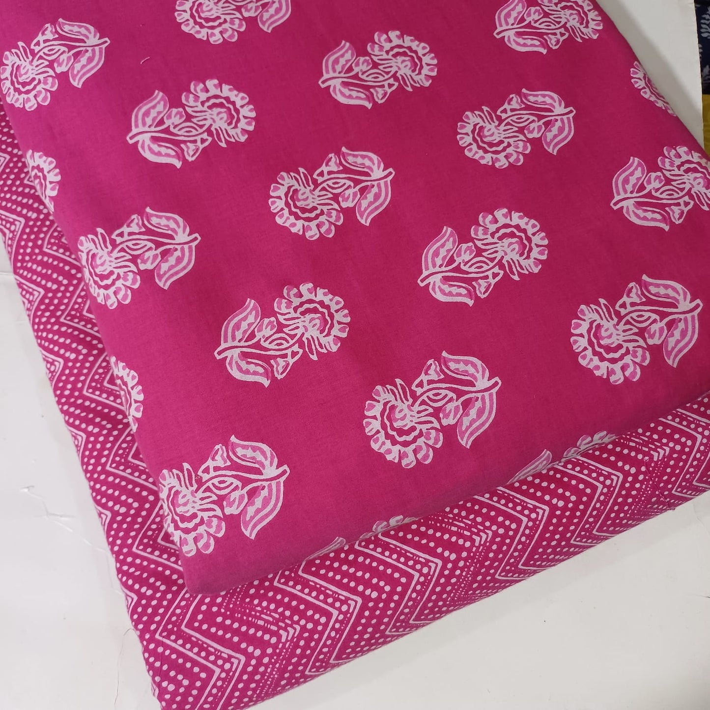 Floral Printed Pure Cotton Unstitched Top Bottom Combo Set 2.5 Mtr Top 2.5 Mtr Bottom