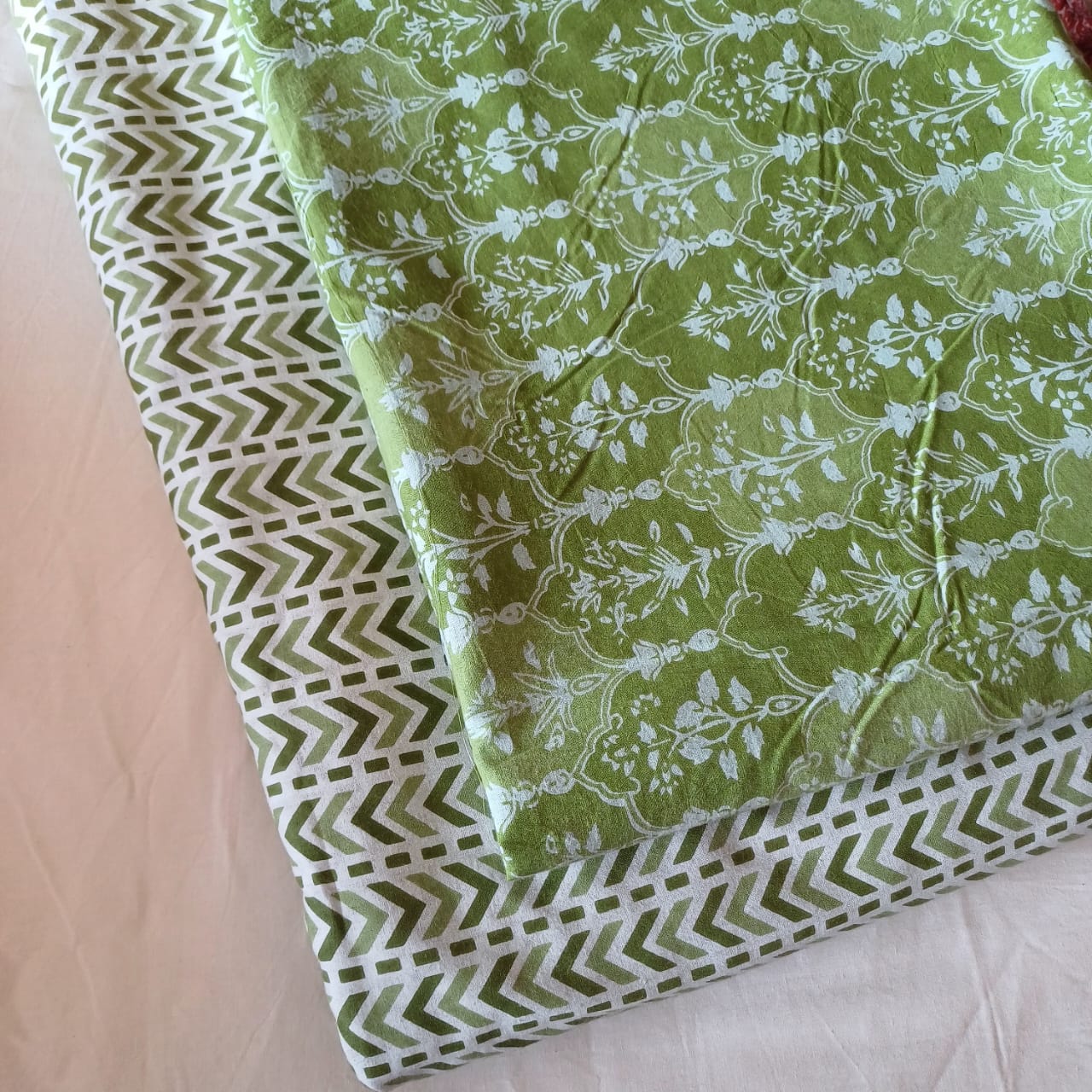 Floral Printed Pure Cotton Unstitched Top Bottom Combo Set 2.5 Mtr Top 2.5 Mtr Bottom