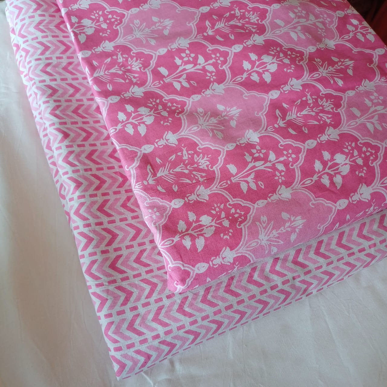 Floral Printed Pure Cotton Unstitched Top Bottom Combo Set 2.5 Mtr Top 2.5 Mtr Bottom