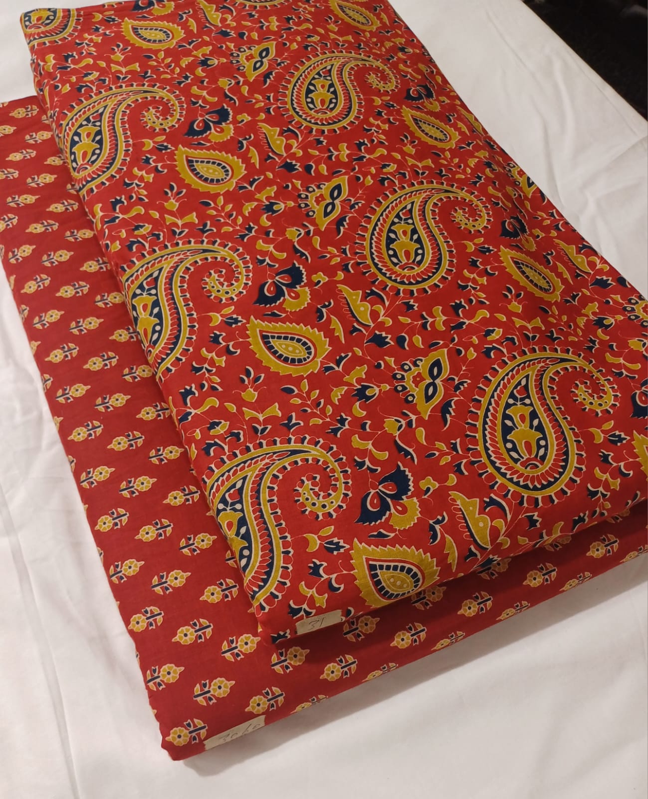 Floral Printed Pure Cotton Unstitched Top Bottom Combo Set 2.5 Mtr Top 2.5 Mtr Bottom