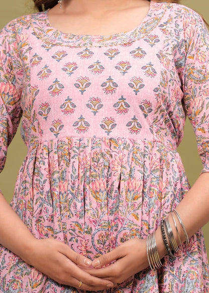 New Exclusive Cotton Cambric Floral Printed With Zip Design Maternity Gawn