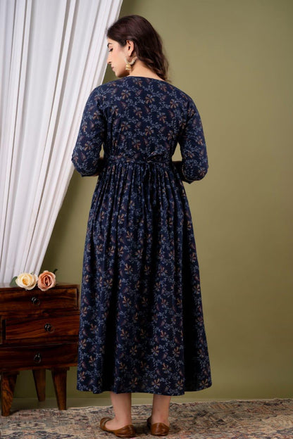 New Exclusive Cotton Cambric Floral Printed With Zip Design Maternity Gawn