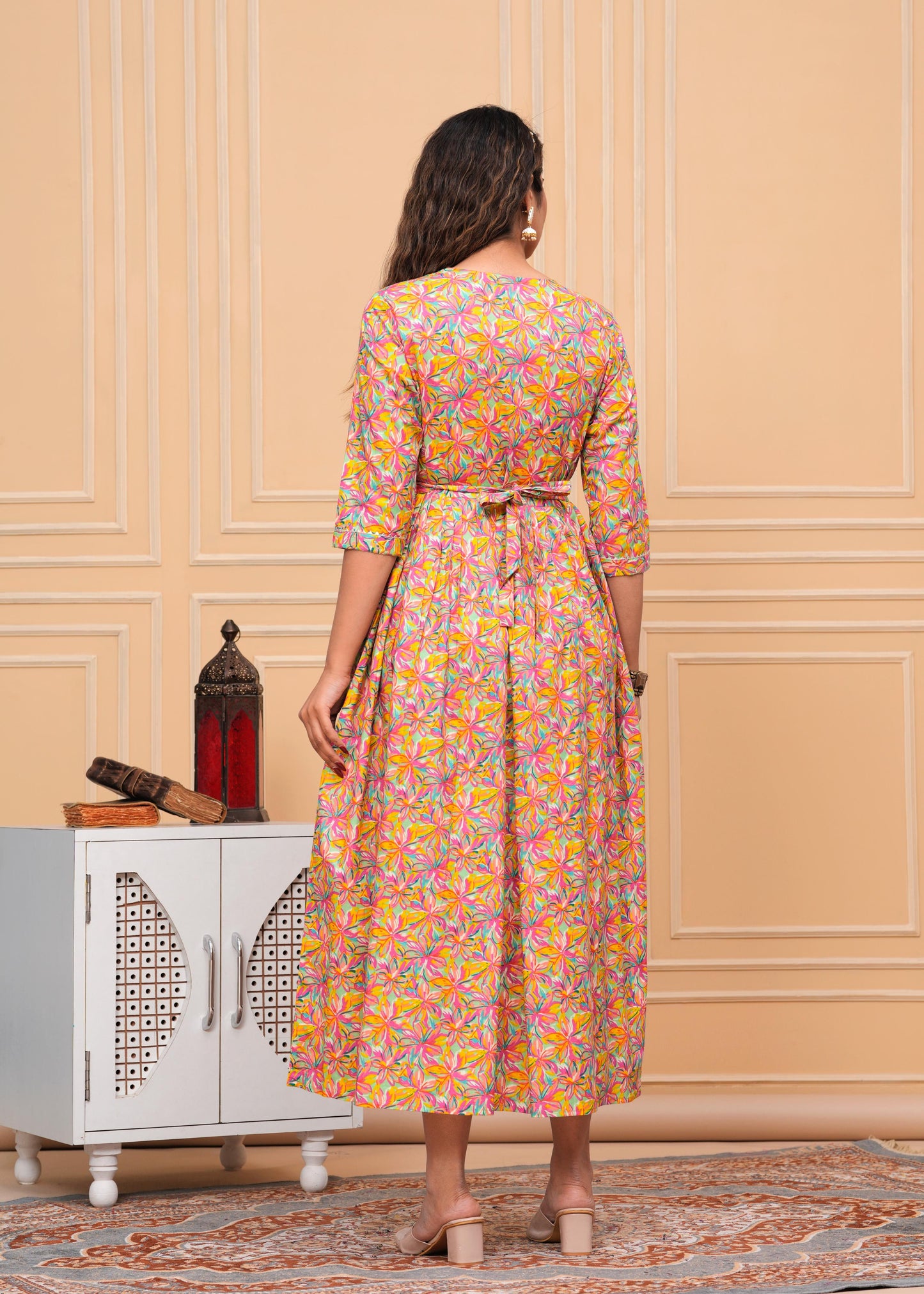 New Exclusive Cotton Cambric Floral Printed With Zip Design Maternity Gawn