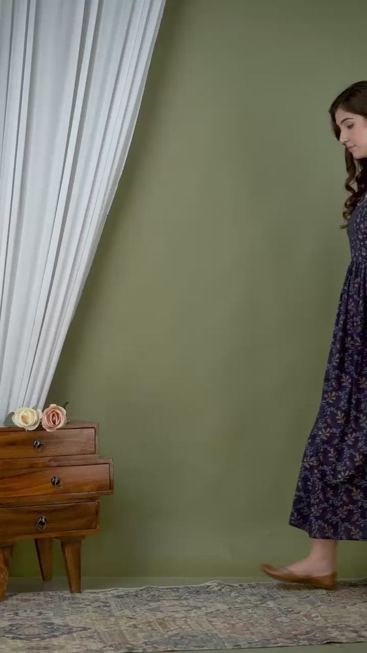 New Exclusive Cotton Cambric Floral Printed With Zip Design Maternity Gawn