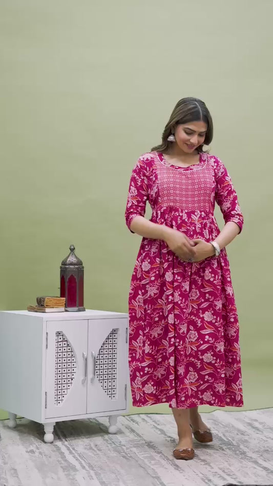 New Exclusive Cotton Cambric Floral Printed With Zip Design Maternity Gawn